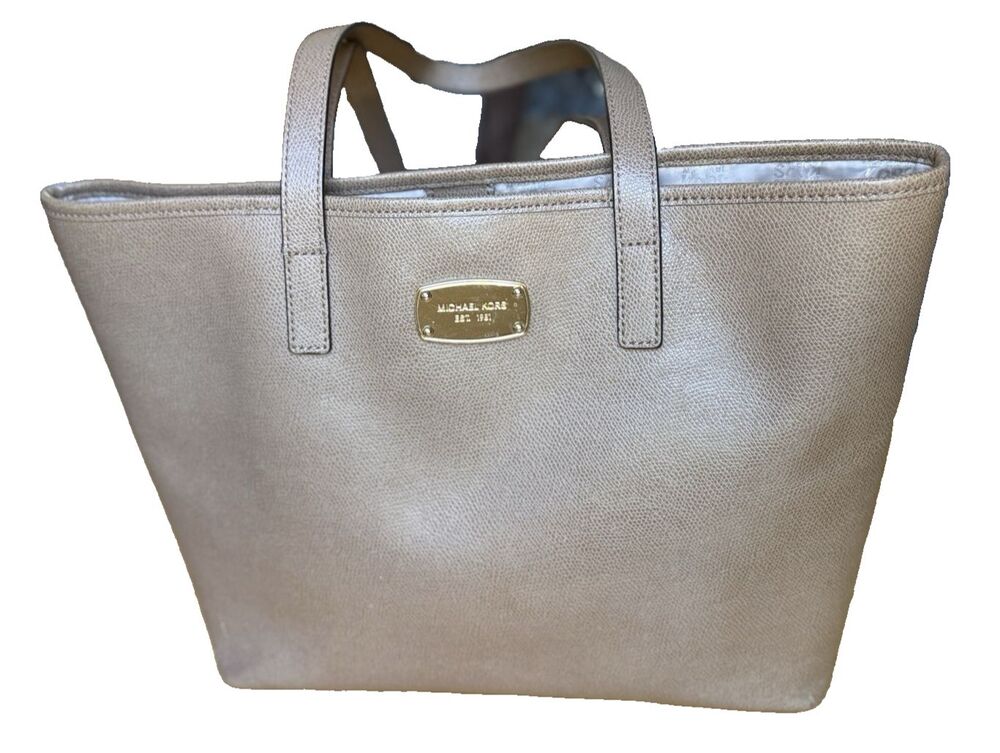 Michael Kors Jet Set Beige Pebbled Leather Tote Bag Gold Hardware